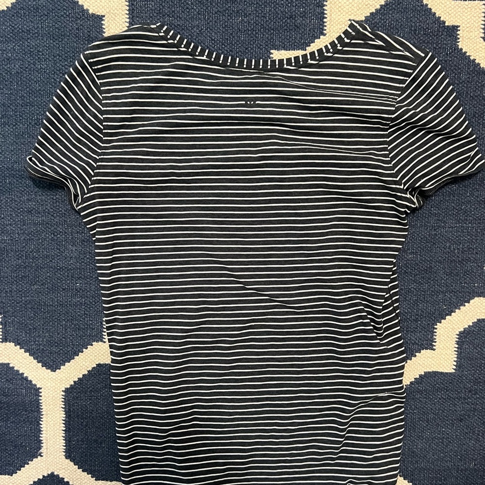 Lululemon shirt